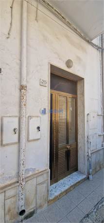Doppio ingresso piano terra